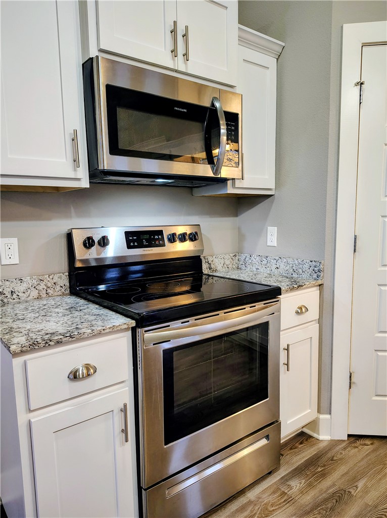 Belle Meade Sub Ph 4 - Residential Lease
