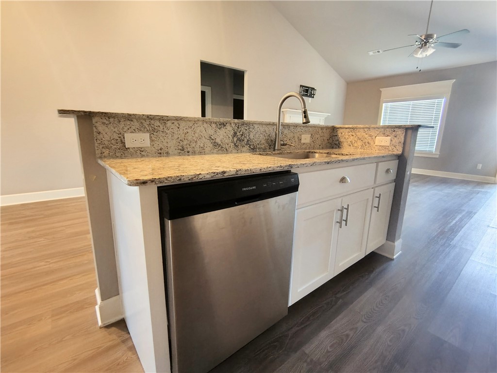 Belle Meade Sub Ph 4 - Residential Lease