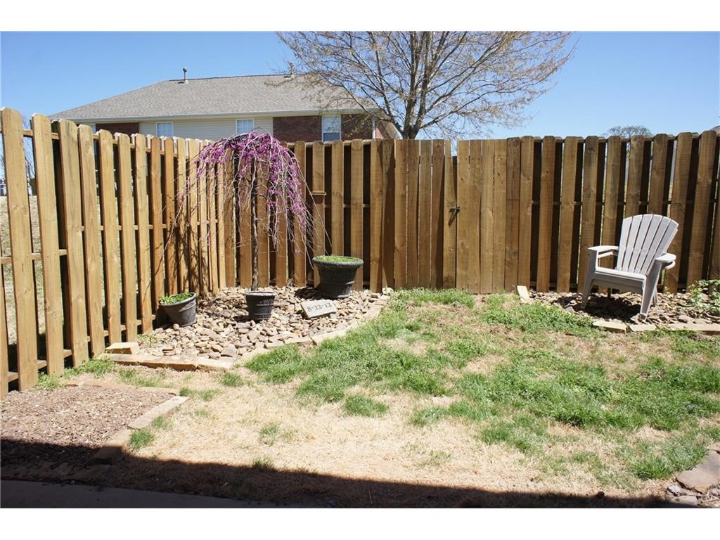 Homes At Oakmont Horizontal Prop Rogers - Residential Lease