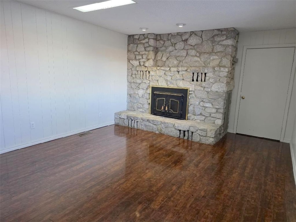 Harrison City - Commercial Lease