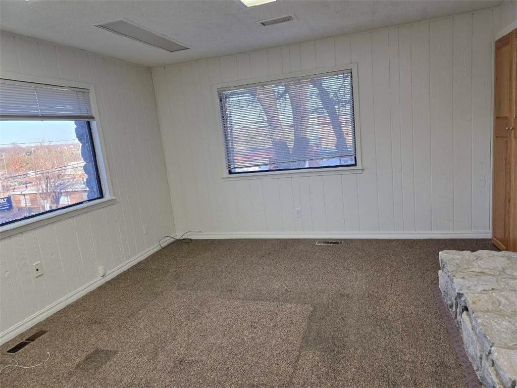 Harrison City - Commercial Lease