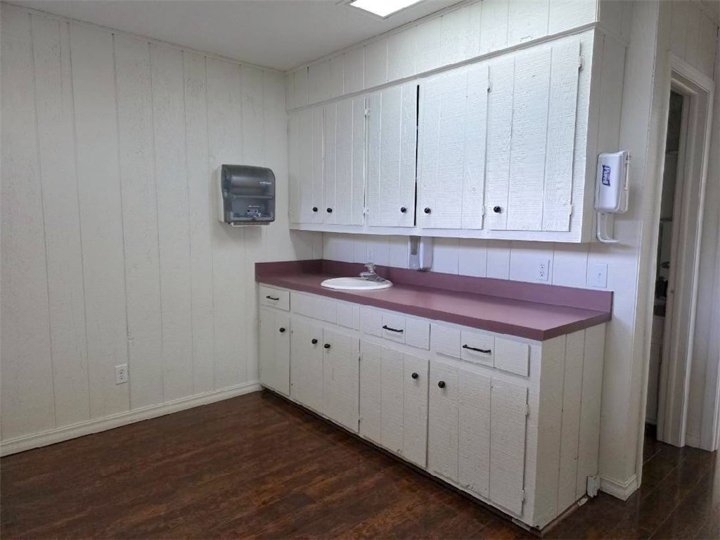 Harrison City - Commercial Lease