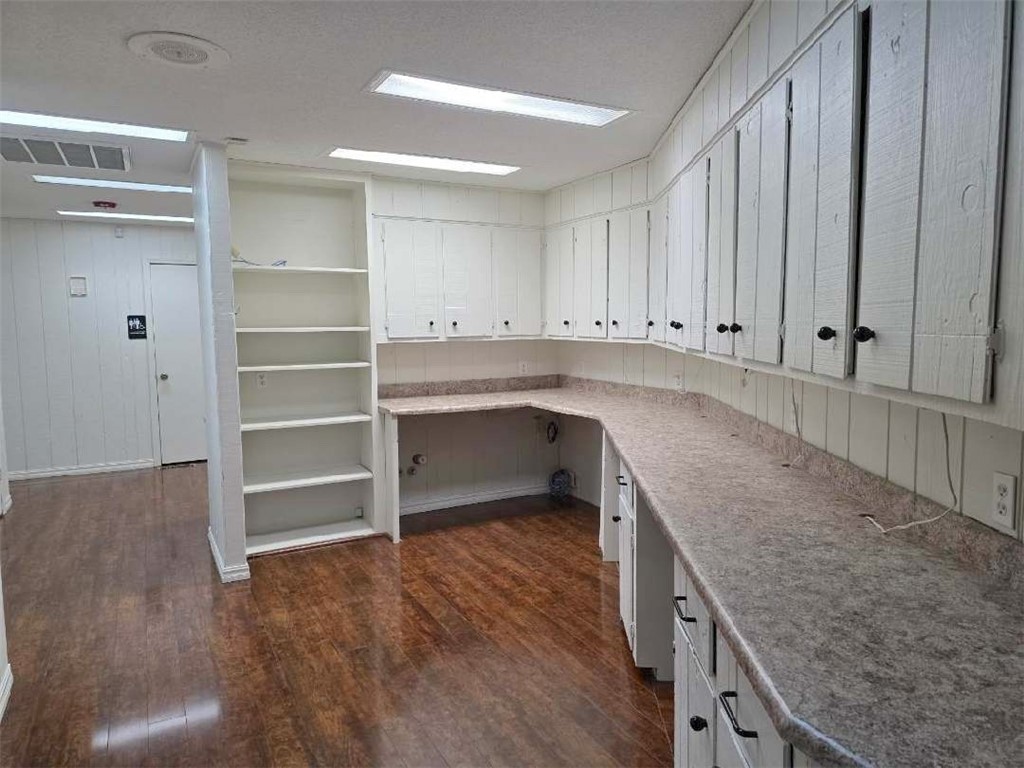 Harrison City - Commercial Lease