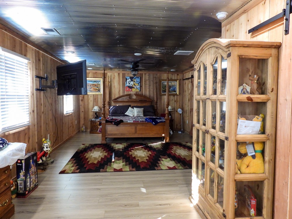 Johnson S R Farm - Residential