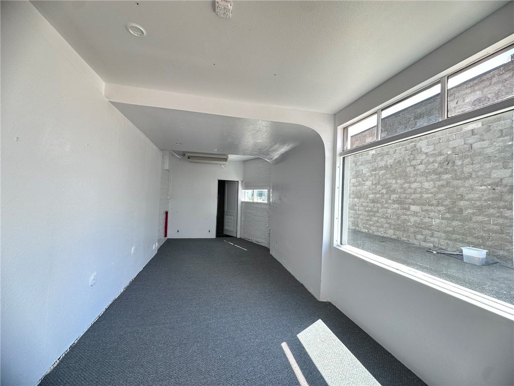 Brooks Add - Commercial Lease