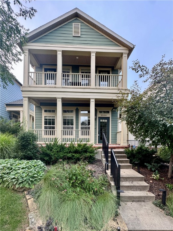 Absolutely stunning 3B, 2.5BA home located in desirable Lakewood S/D, just steps from Fayetteville Athletic Club. Walk/Bike to Lake or Botanical Gardens with easy access to Fayetteville & Razorback Greenway! Beautiful built-ins and gas fireplace in the LR. Lots of closets and storage space throughout. This home features a large owners suite on the main level & two additional bedrooms upstairs with balcony access. 2 car garage. Side yard with covered patio. Washer, Dryer & Refrigerator provided. Landscaping & lawn care also included! You don't want to miss this, Schedule a showing today!
