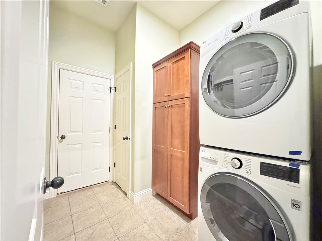 Lakewood Sub - Residential Lease