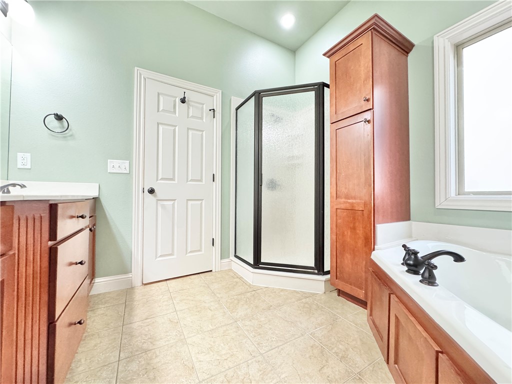 Lakewood Sub - Residential Lease