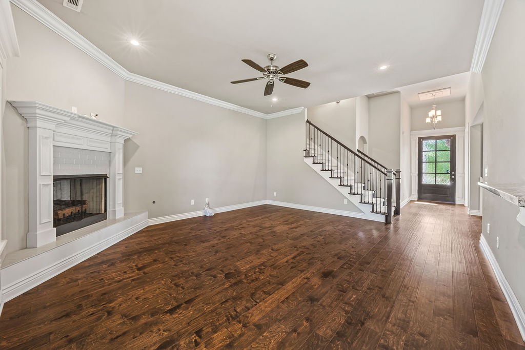 College Place - Residential