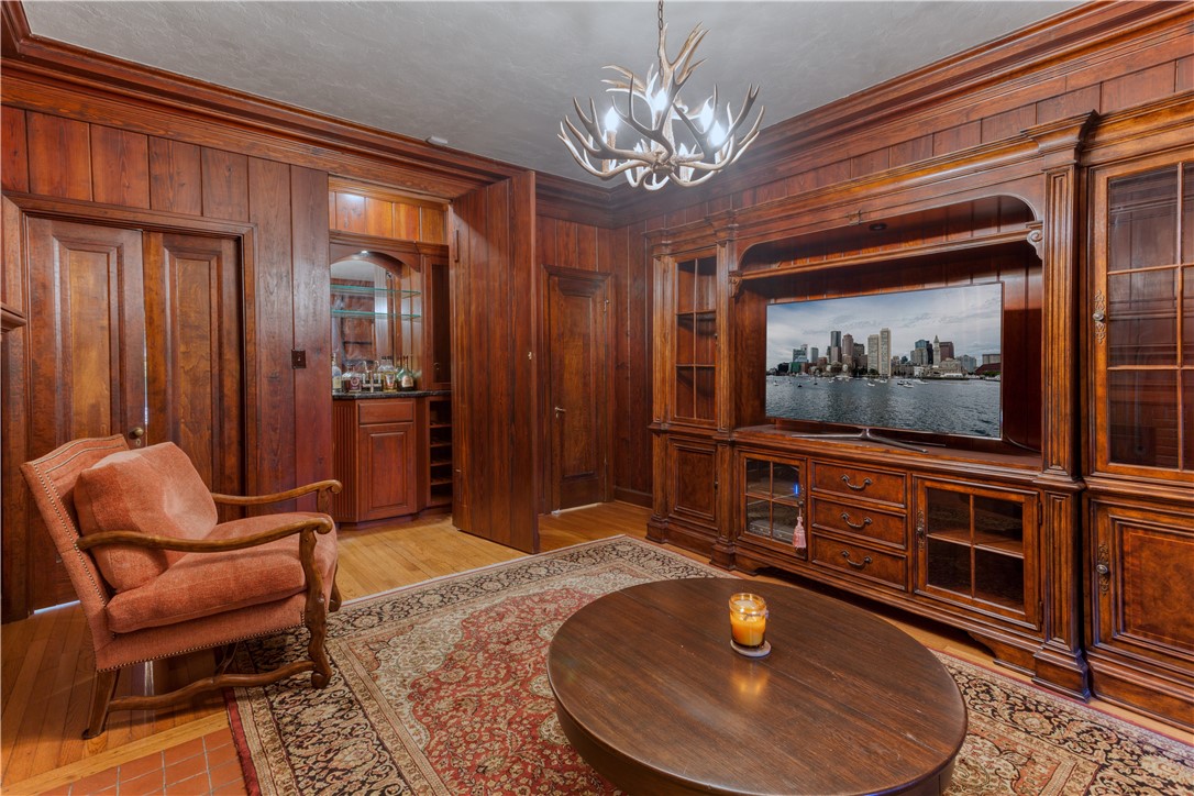 8-32-15 - Residential