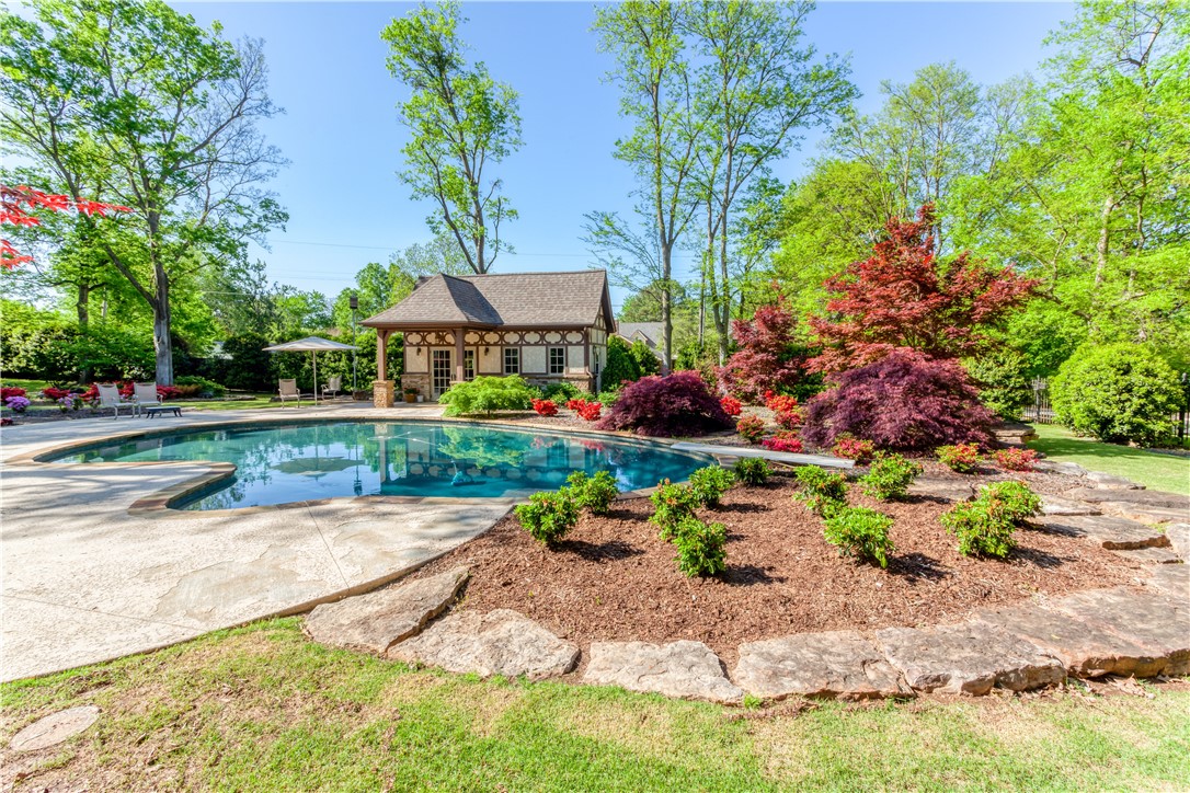 8-32-15 - Residential