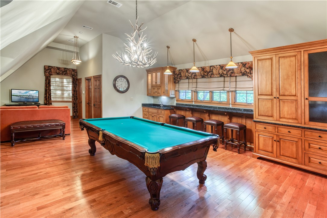 8-32-15 - Residential