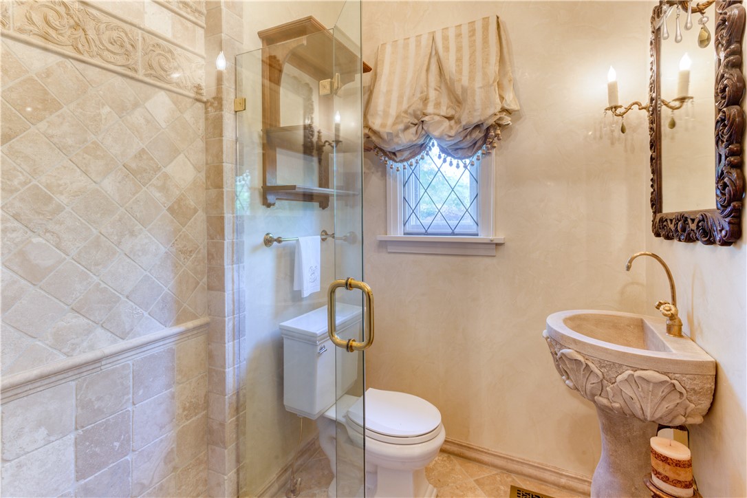 8-32-15 - Residential