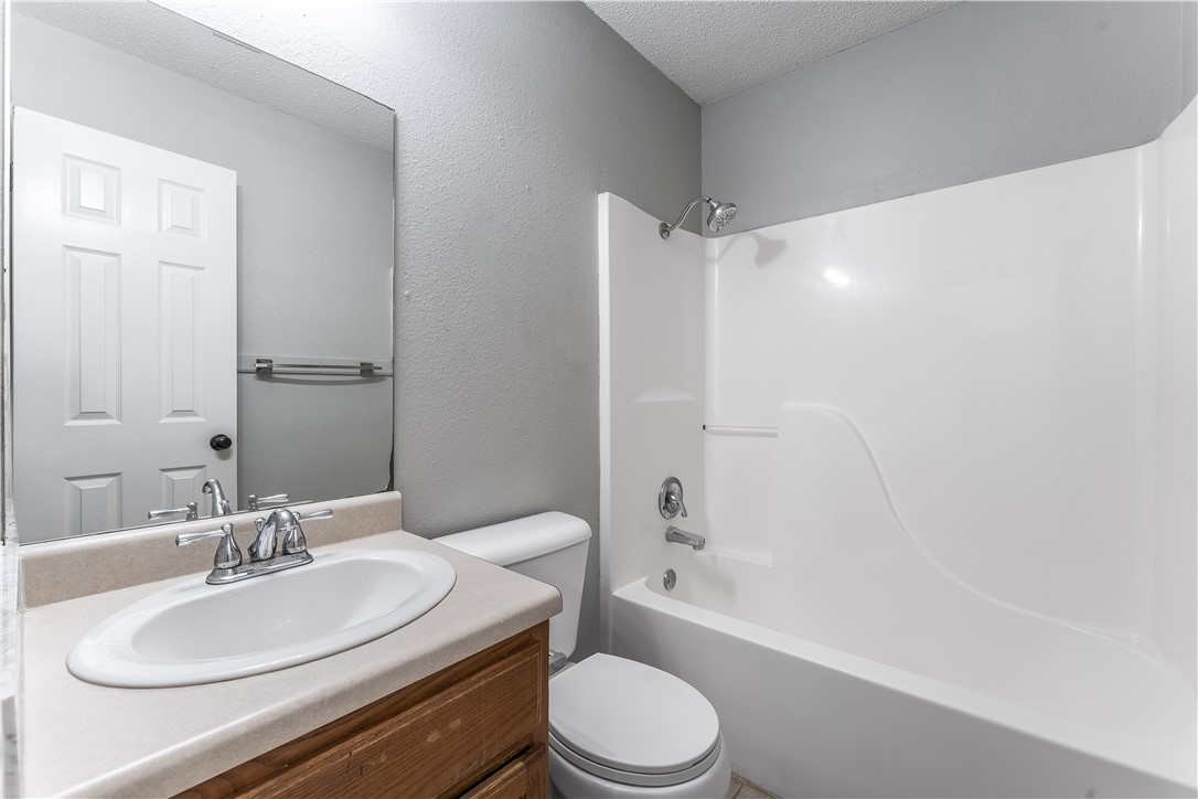 Carriage Square Sub Bentonville - Residential Income
