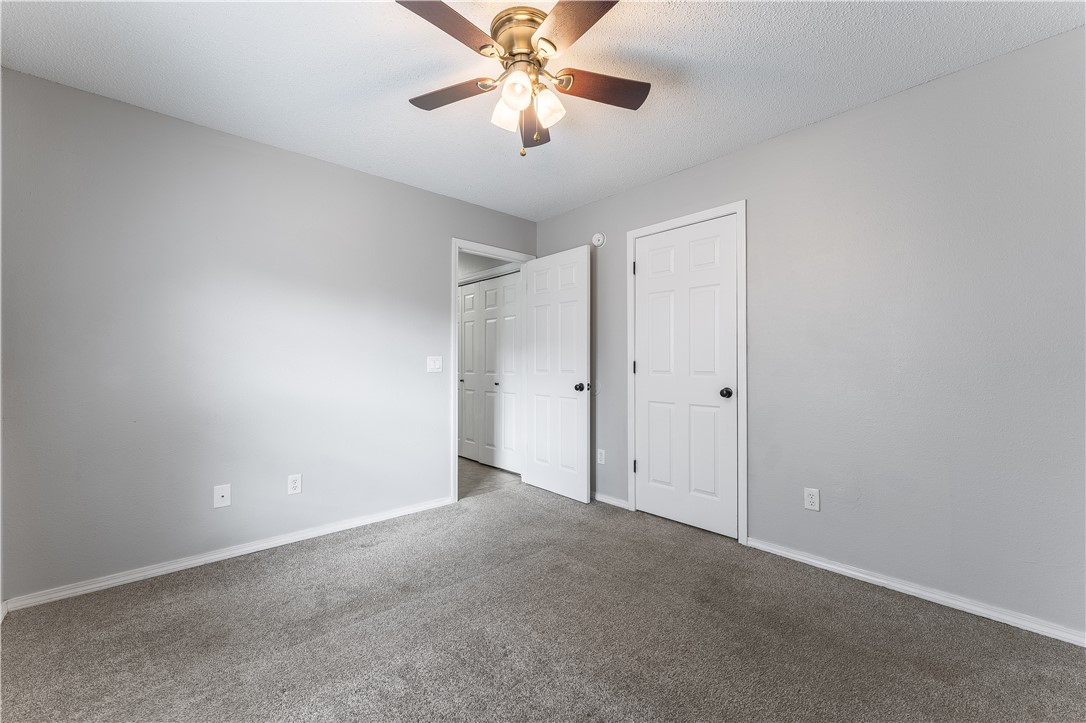 Carriage Square Sub Bentonville - Residential Income