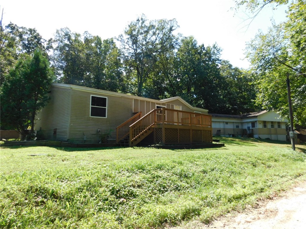 Ready to go mobile home above Cooper Elementary. Case#031-321887. HUD homes sold "As Is". Bids submitted to www.hudhomestore.com, www.chronossolutions.com. Read all attachments before bidding.