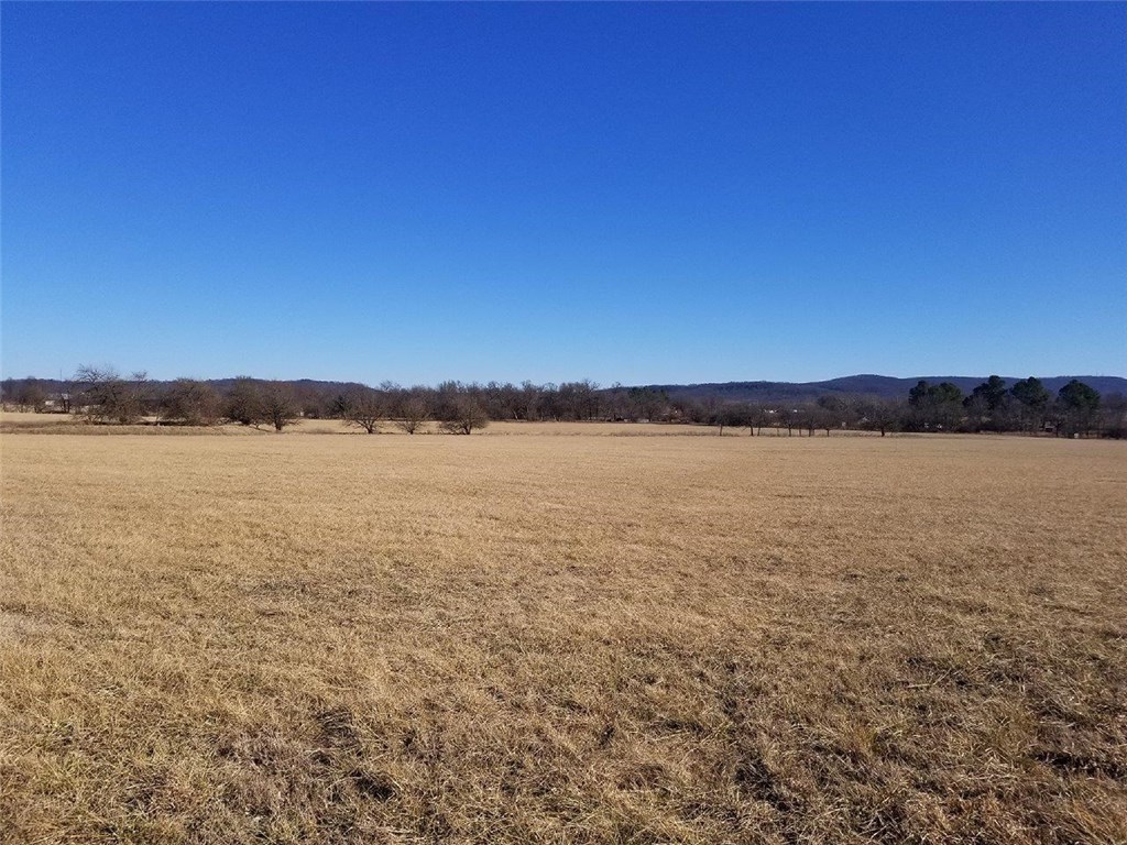 Fayetteville Outlots Annex 2000 - Commercial Sale