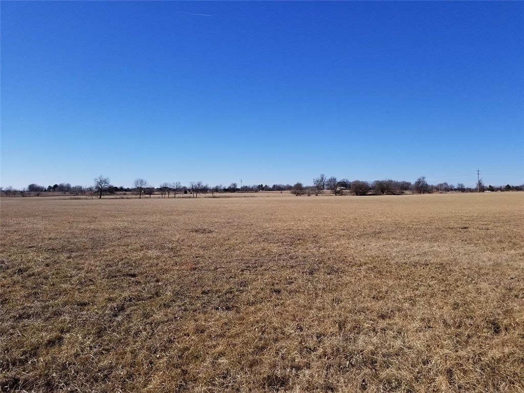 Fayetteville Outlots Annex 2000 - Commercial Sale