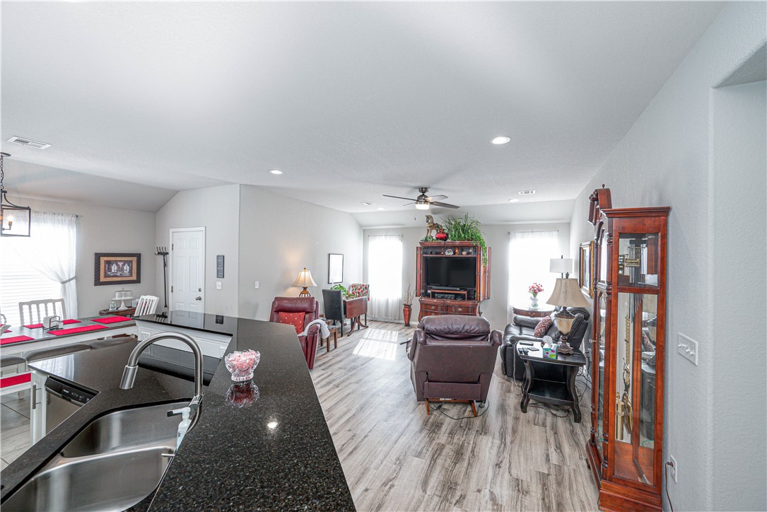 Autumn Glen Ph Ii Siloam Spgs - Residential