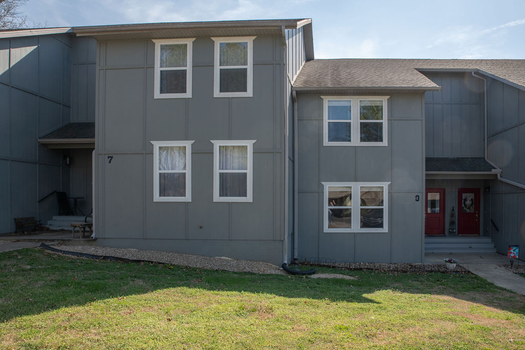 Shakespeare Courts Bvv - Residential