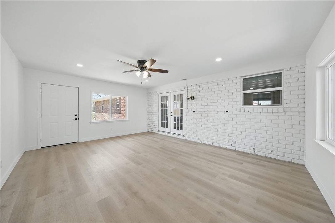 Crescent Heights Add Rogers - Residential