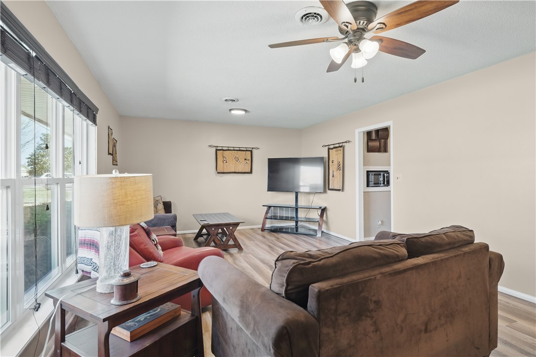 Crescent Heights Add Rogers - Residential