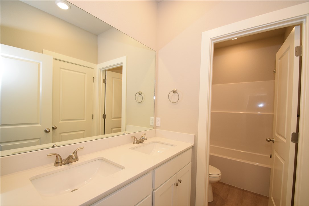 POIGAI ESTATES - Residential Lease