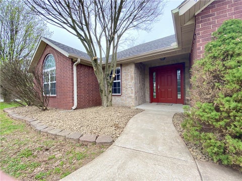 Photo of 42 Millsap Circle, Bella Vista, AR 72715 (MLS # 1355869)