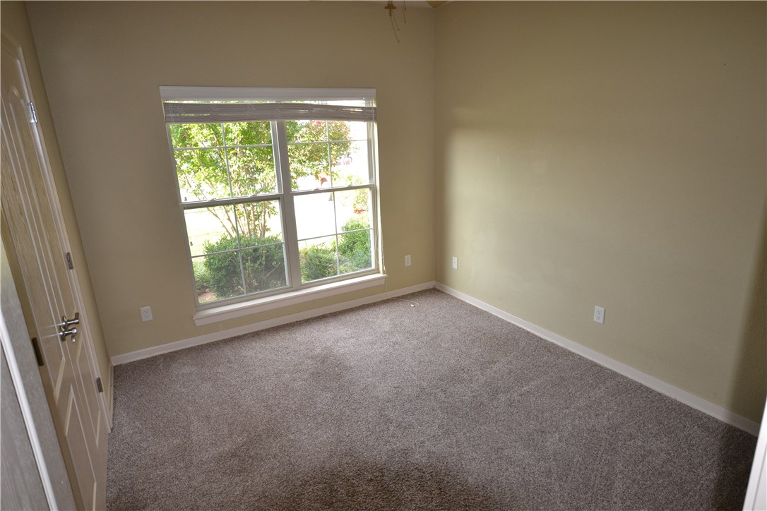 Salem Heights Sub Ph I - Residential Lease
