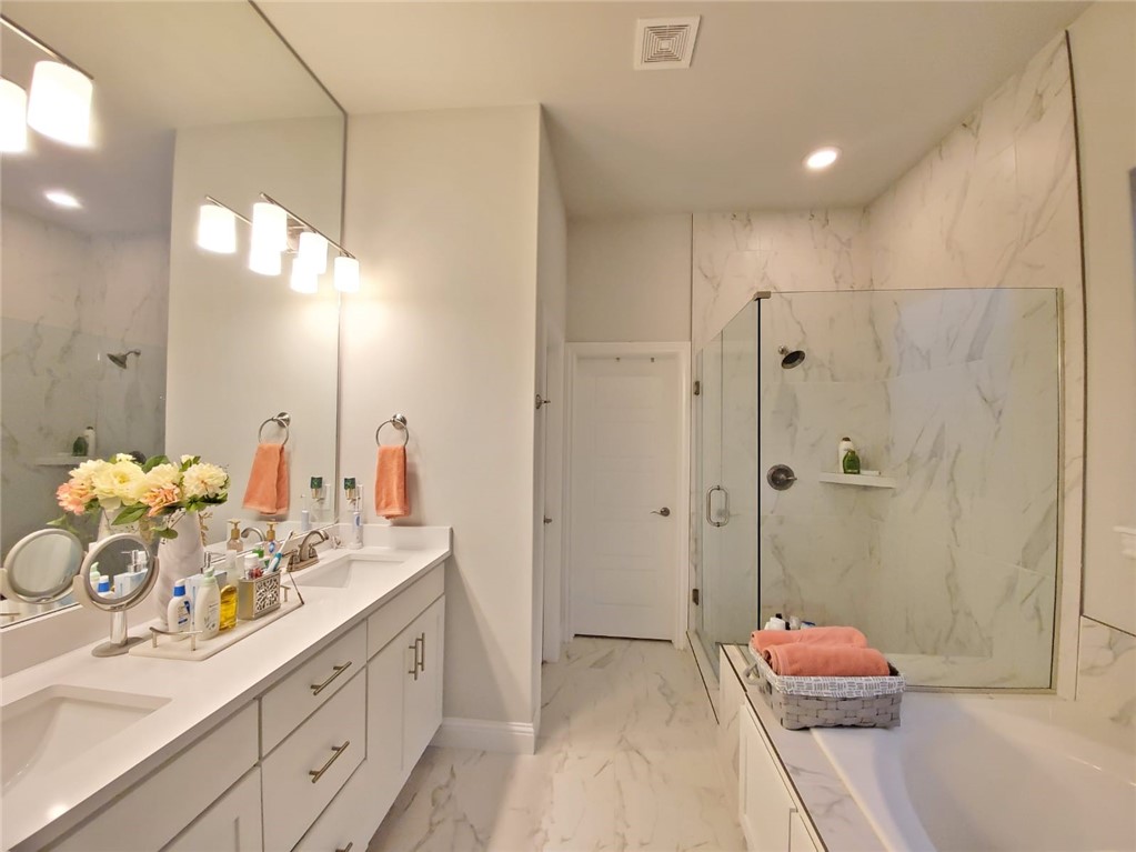 Brighton Cottages Sub Bentonville - Residential