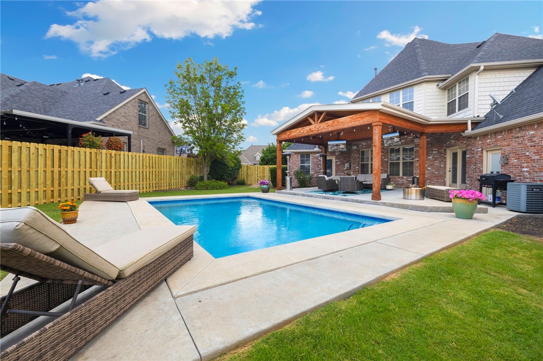 Shadow Valley Ph V Rogers - Residential