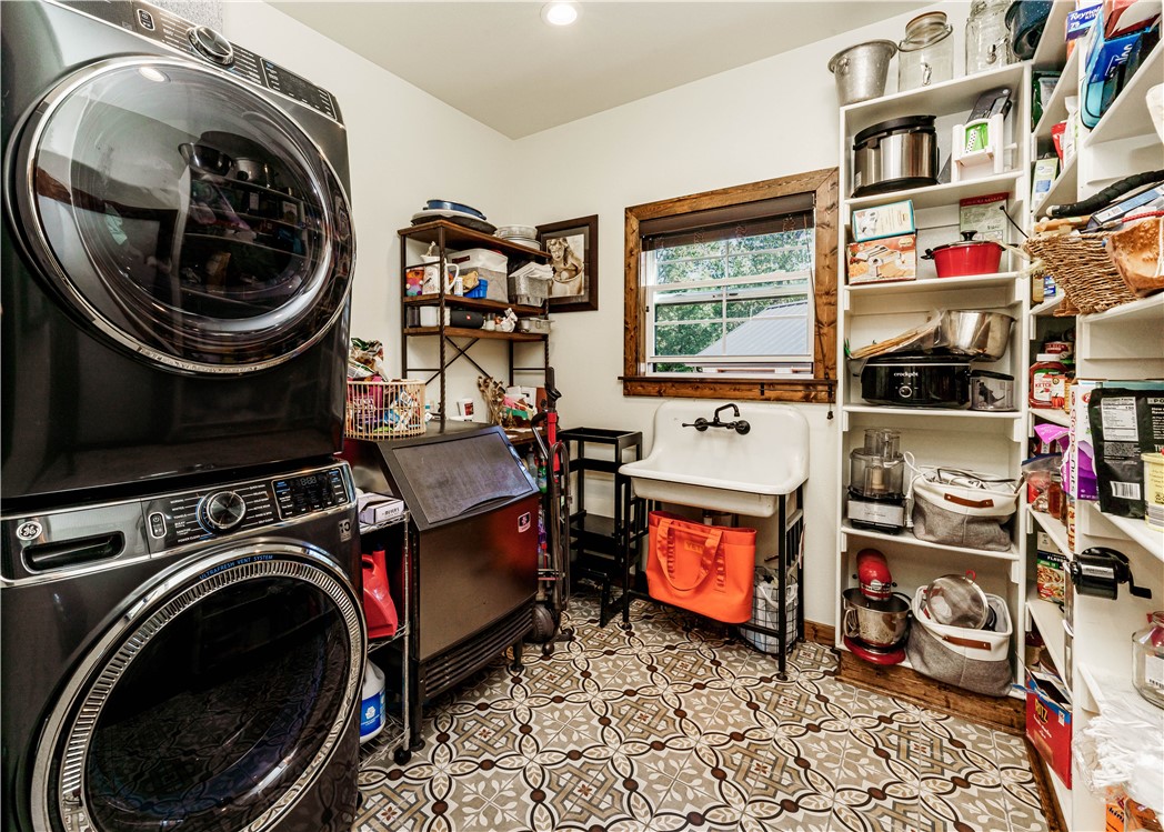 Big Clifty #2 - Residential