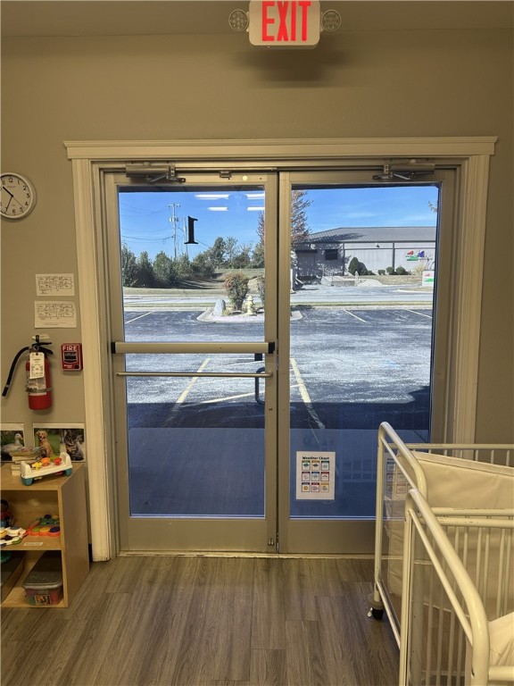 Oak Trace - Commercial Lease