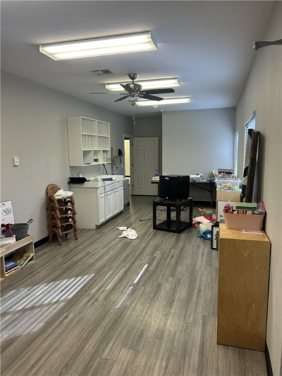 Oak Trace - Commercial Lease