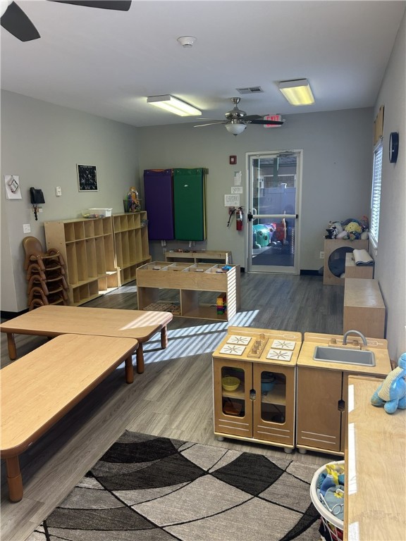 Oak Trace - Commercial Lease