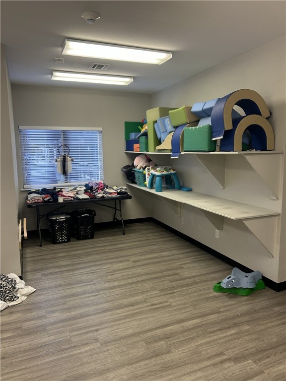 Oak Trace - Commercial Lease