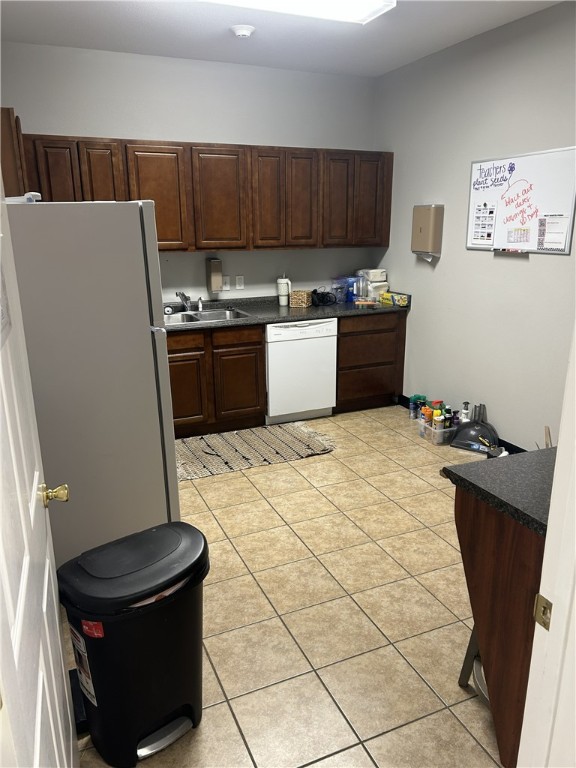 Oak Trace - Commercial Lease