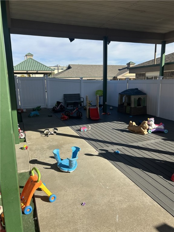 Oak Trace - Commercial Lease