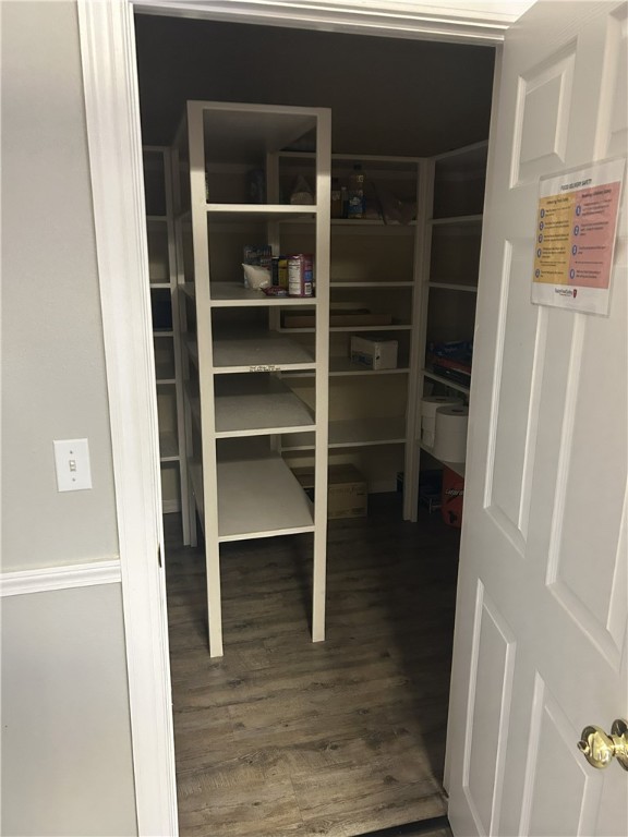 Oak Trace - Commercial Lease