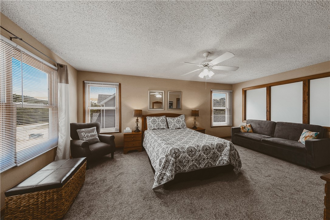 Unit 10 Holiday Island - Residential