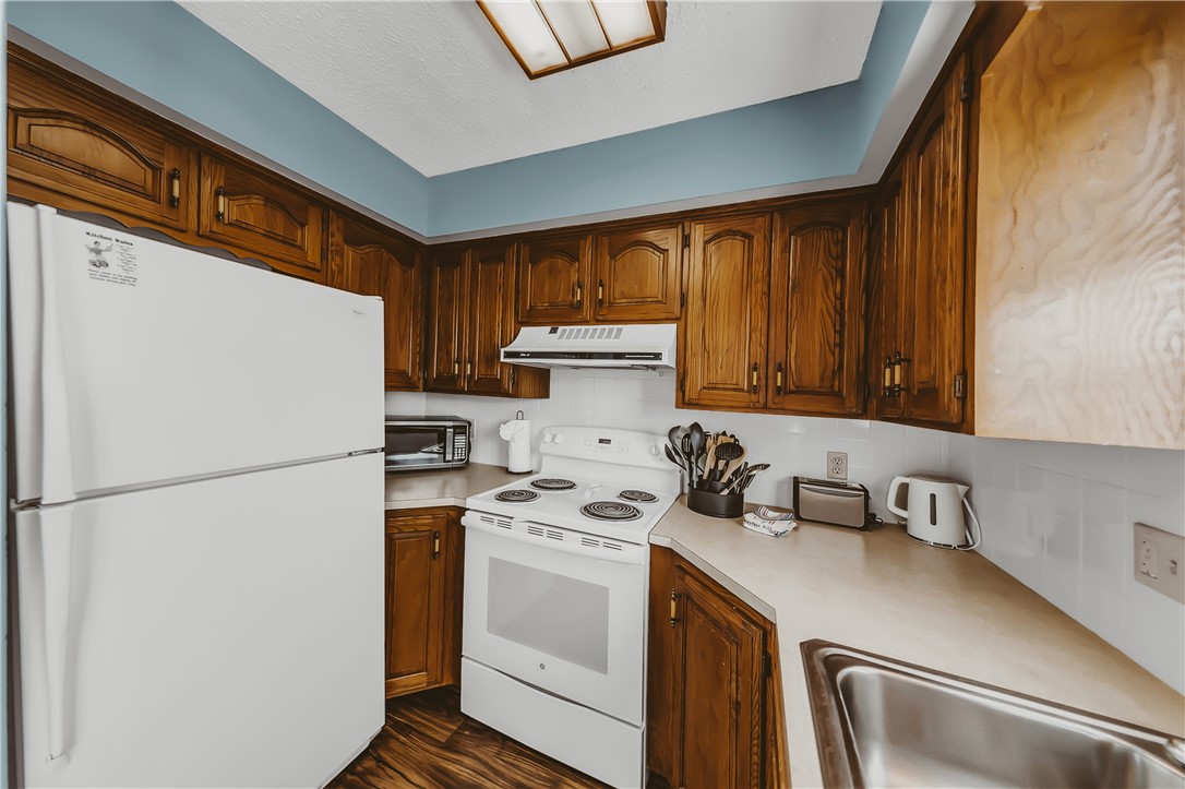 Unit 10 Holiday Island - Residential