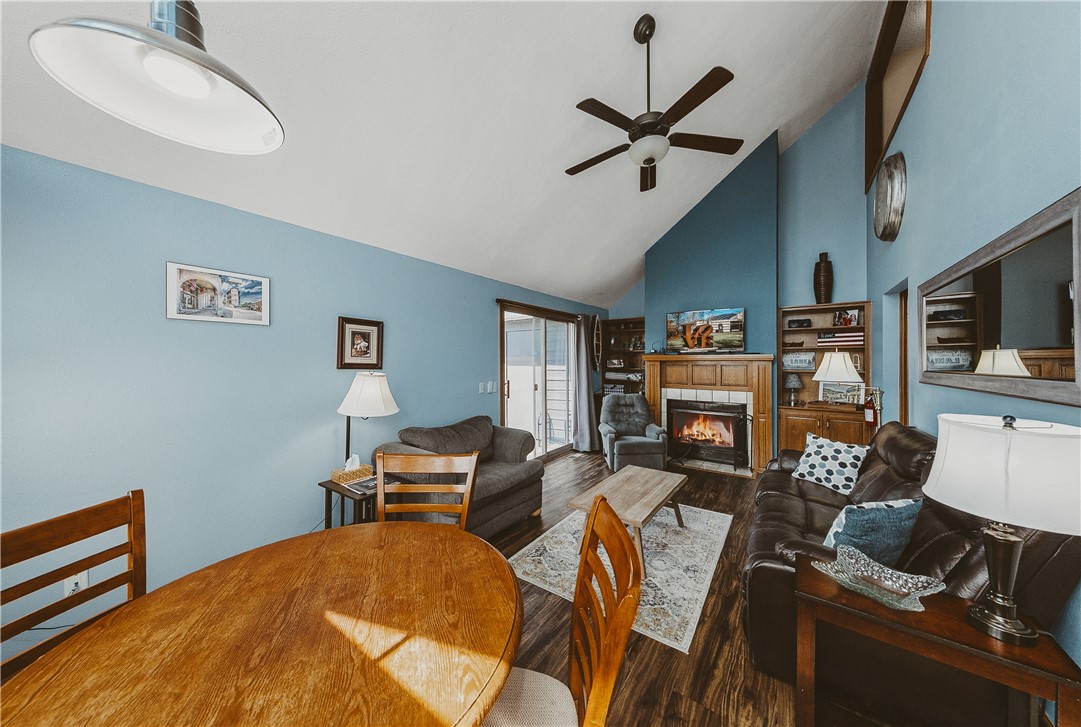 Unit 10 Holiday Island - Residential