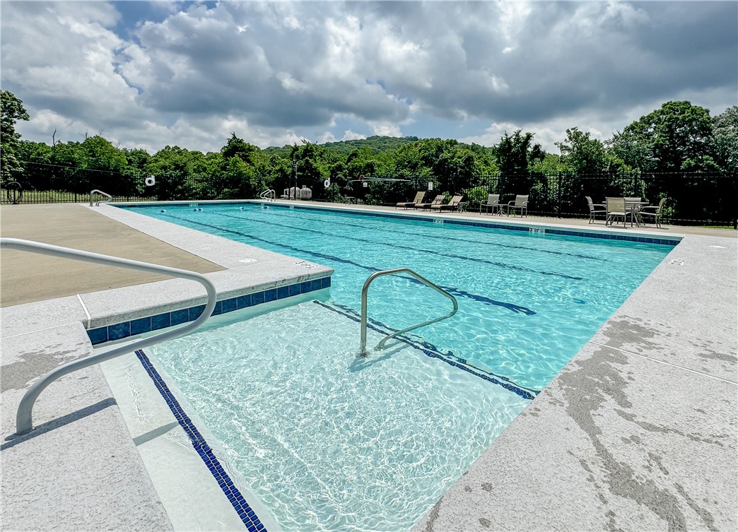 The Knolls - Residential