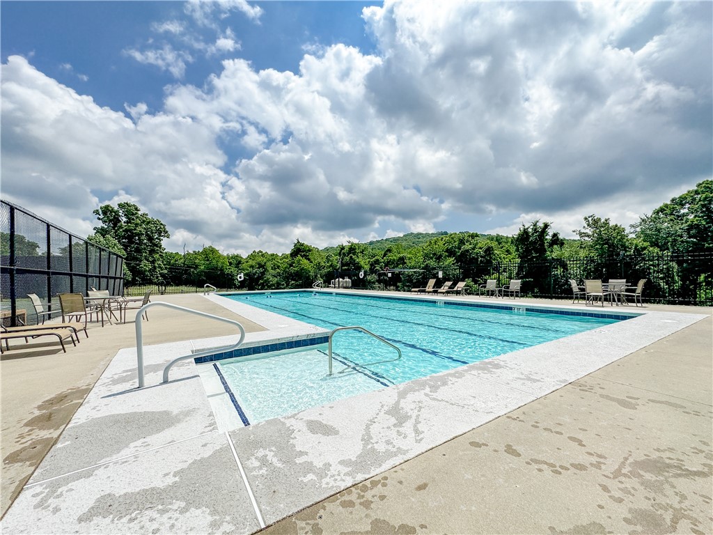 The Knolls - Residential