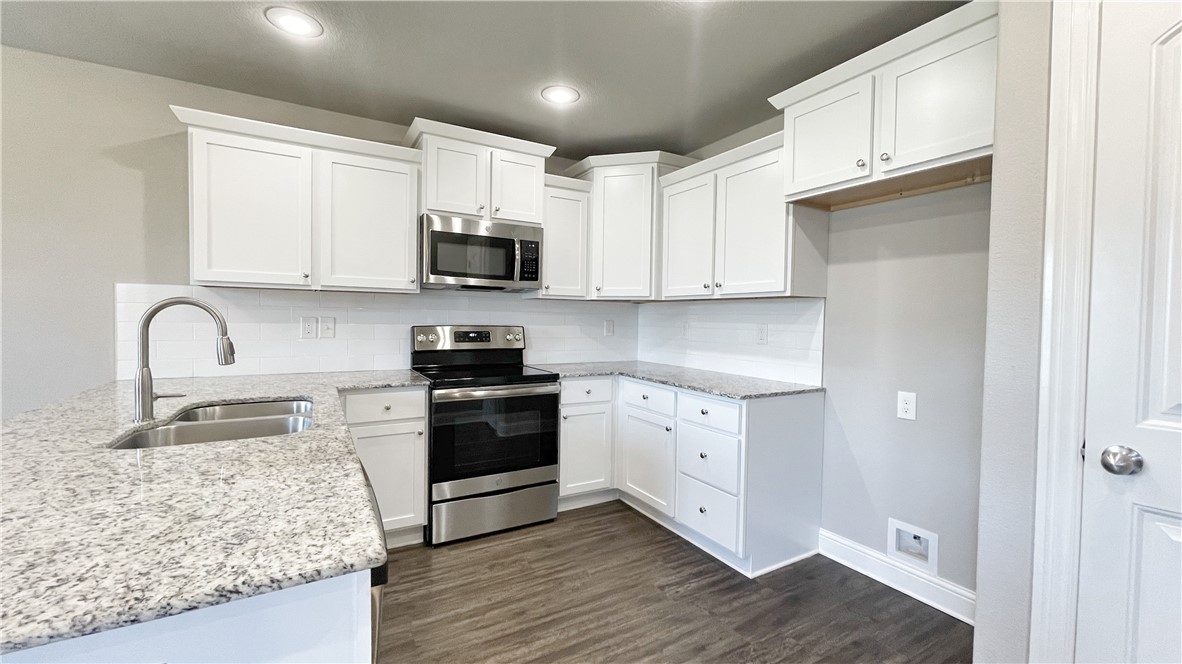 Belle Meade Sub Ph 4 - Residential Lease