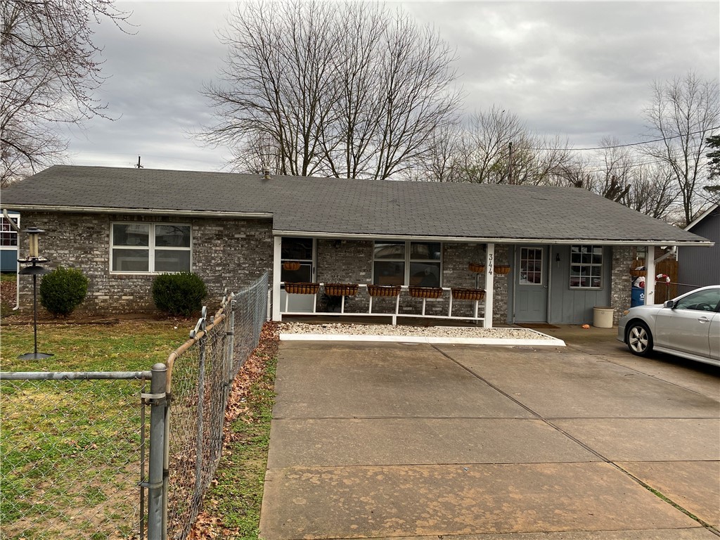 Great starter home or investment. 2 bed/1 bath with bonus room. Great location. 2 storage sheds in the back. Walking distance to businesses.