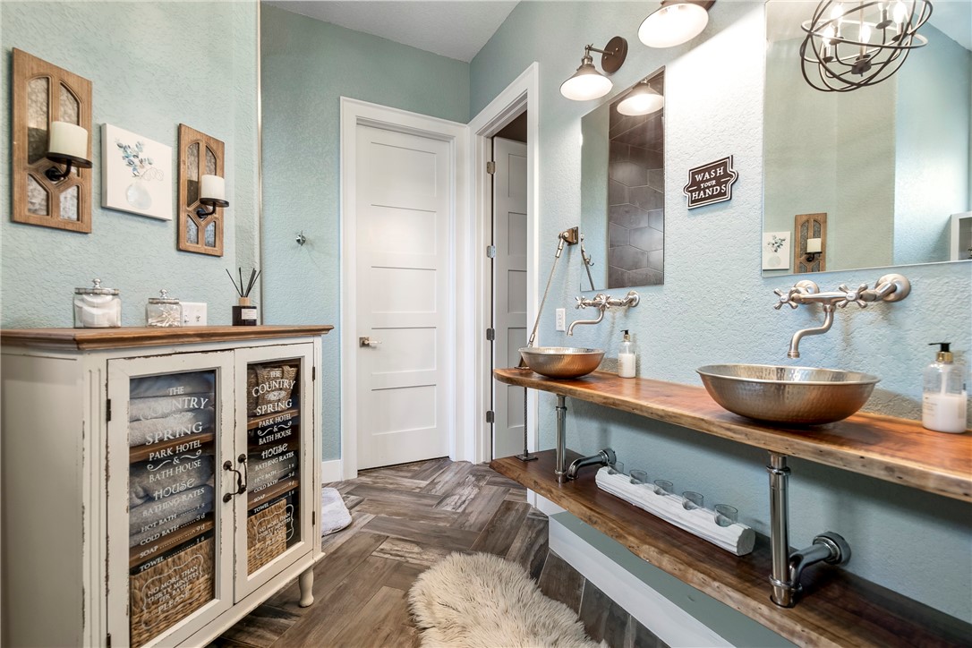 Otter Creek Estates Ph I Cave Spgs - Residential