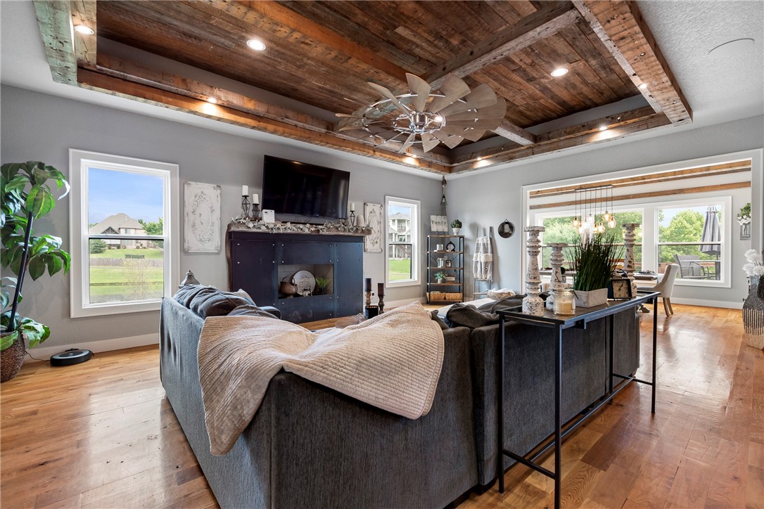 Otter Creek Estates Ph I Cave Spgs - Residential