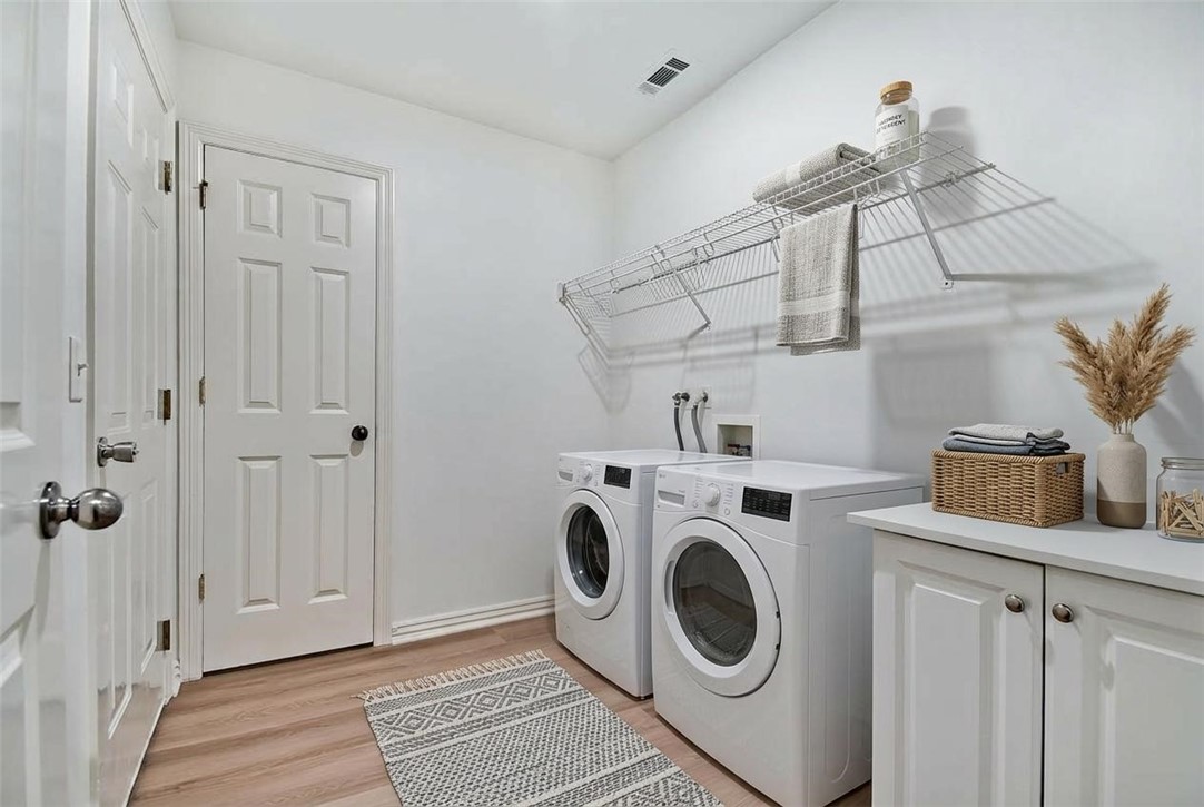 Carriage Square Sub Bentonville - Residential