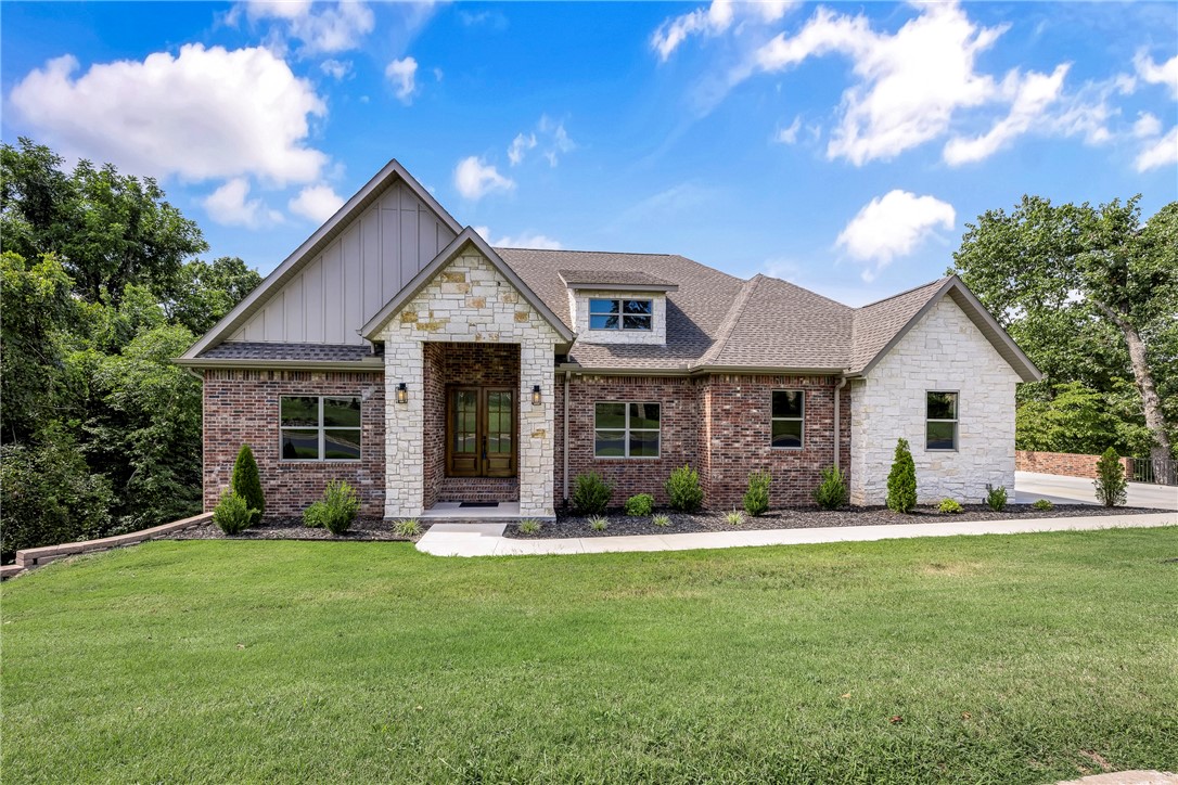 Bluffs Sub, The Bentonville - Residential